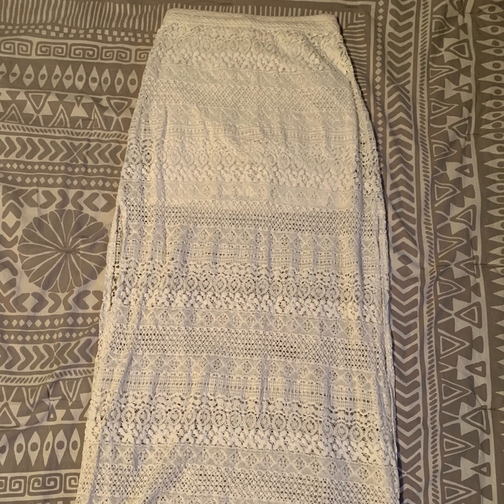Hollister lace maxi skirt
